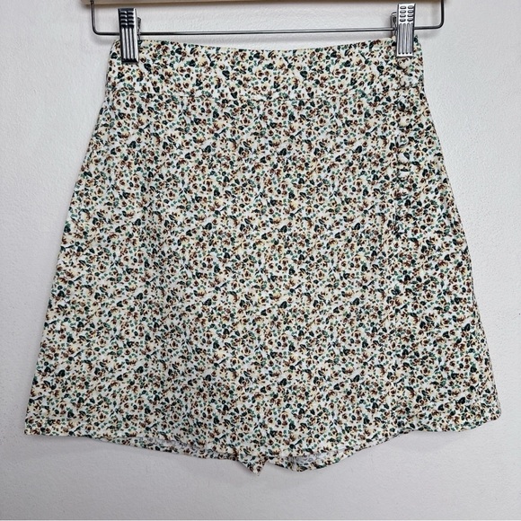 Zara Womens Xsmall Floral Ditsy Skort - Picture 2 of 11